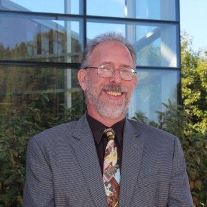 Dr. Robert Brown